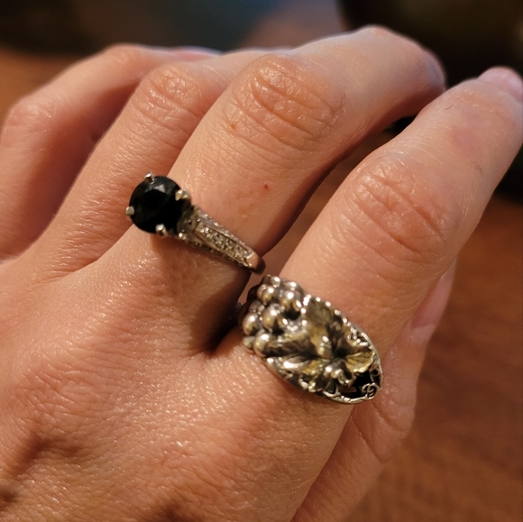 Grape Vine Sterling Silver Spoon Ring. Handcrafted. Sizeable #1123 - Picture 7 of 7